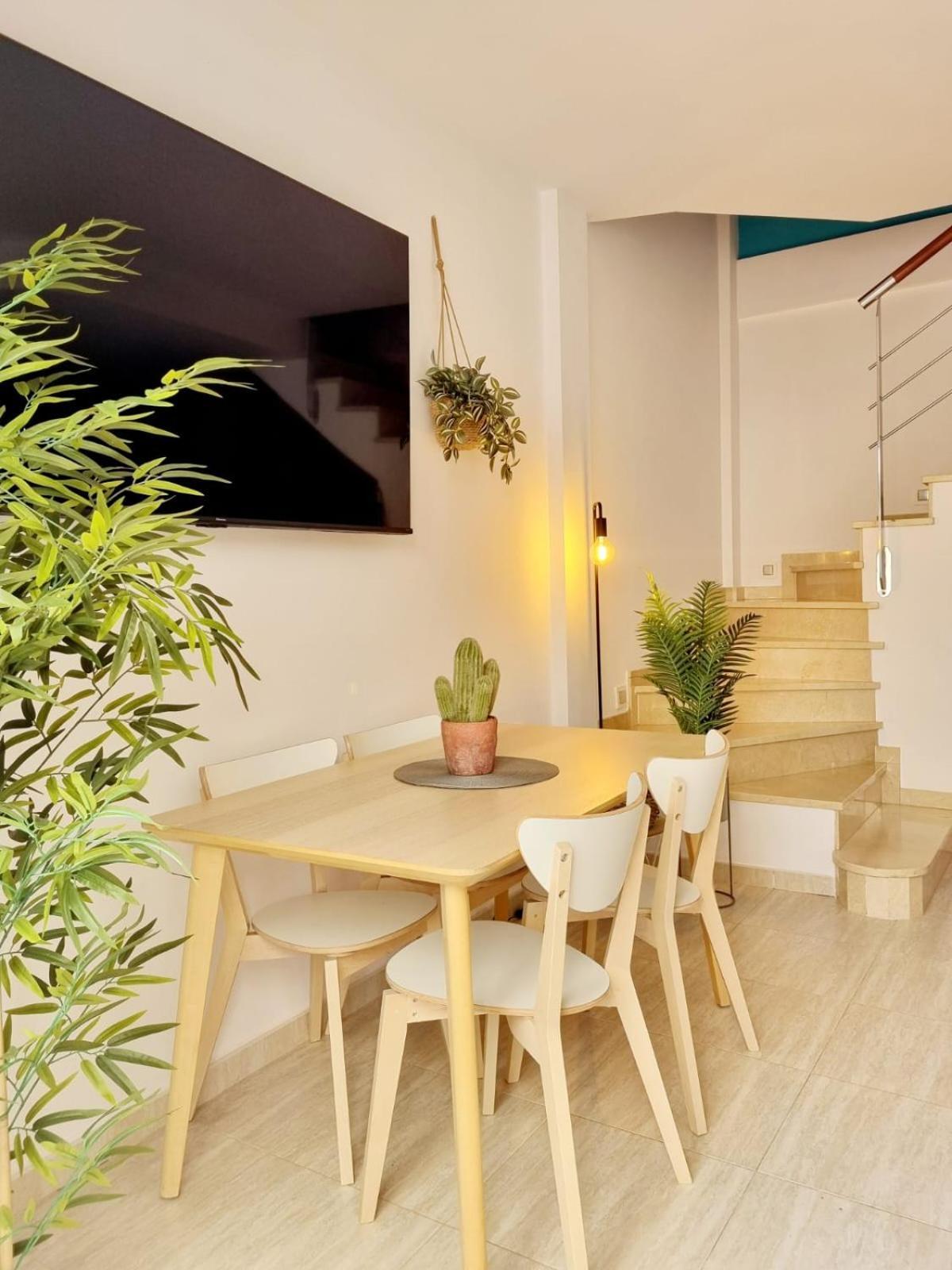 Adosadito Playa Oliva Ngoại thất bức ảnh